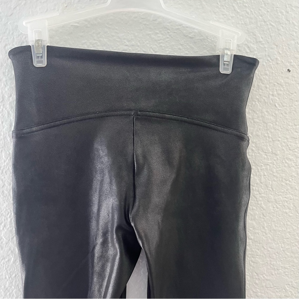 Spanx Faux Leather Leggings Black Size Medium - Picture 7 of 12